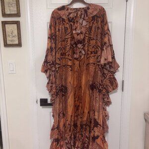 HM x White Lotus Kaftan NWOT
